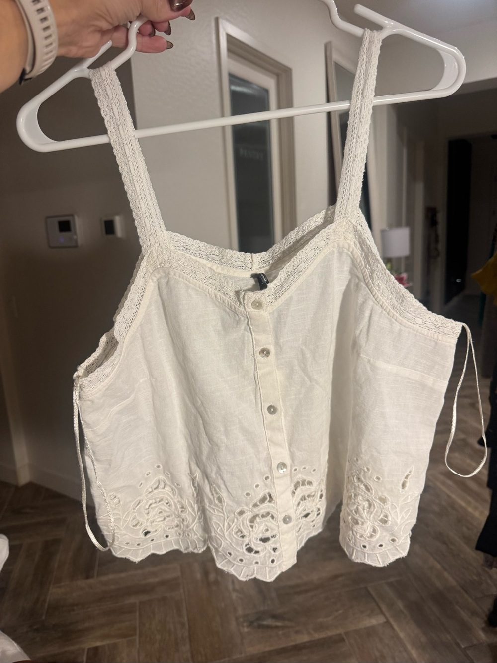 Anthropologie Ivory Eyelet Lace Button Front Crop Tank Top S NWT